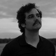P_ESCOBAR